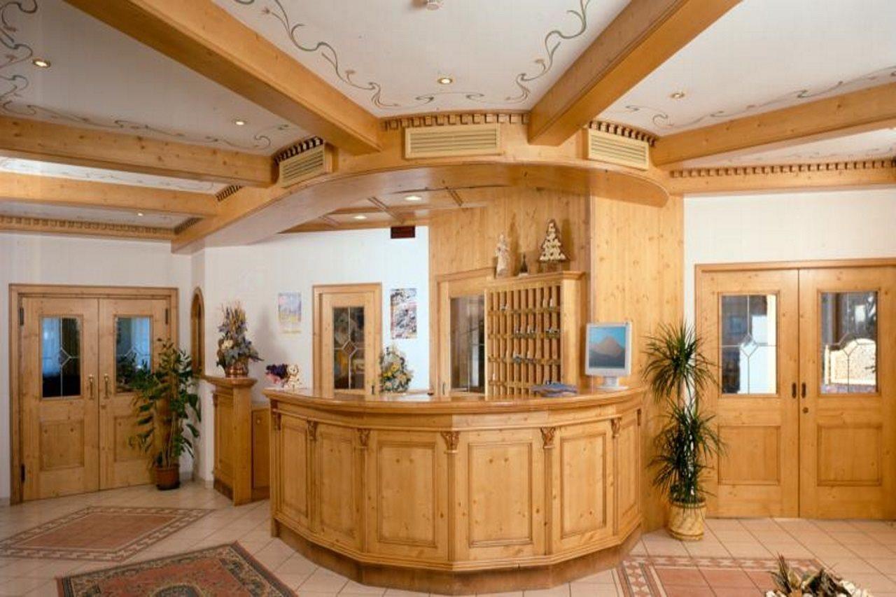 Hotel Cristallo Canazei Buitenkant foto