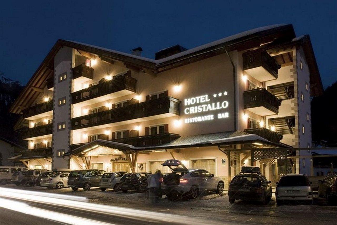 Hotel Cristallo Canazei Buitenkant foto